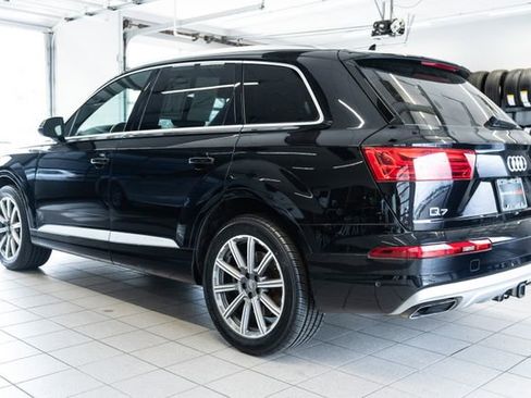 Used 2019 Audi Q7 3.0T Prestige w/ Prestige Package image 4