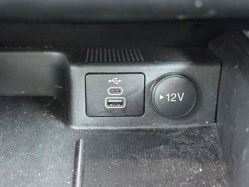 Used 2025 Ford Escape Active AWD/4WD image 26