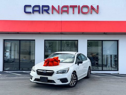 Used 2019 Subaru Legacy 2.5i w/ Alloy Wheel Package AWD/4WD image 2