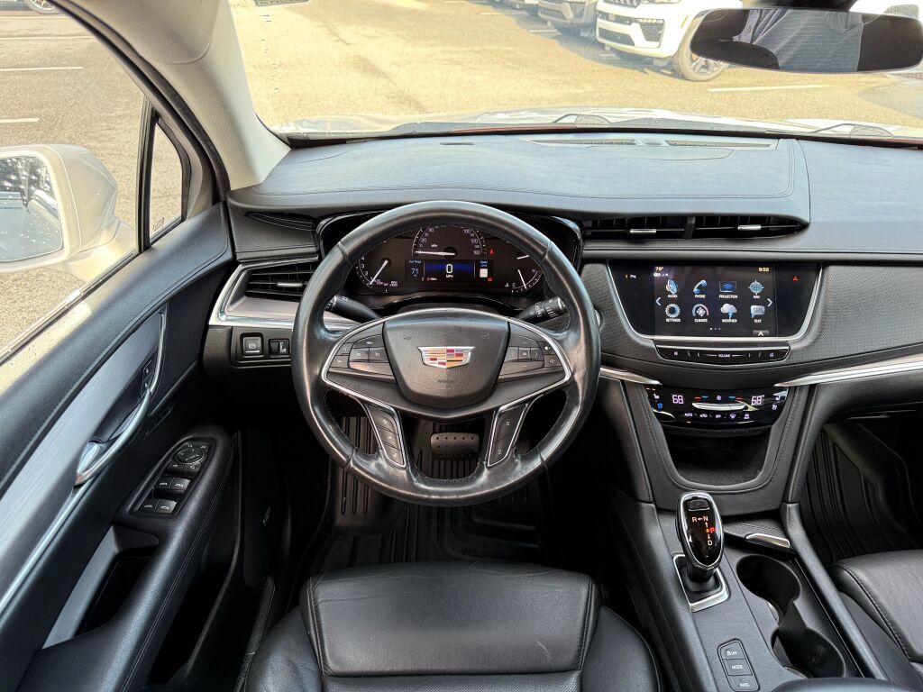 Used 2019 Cadillac XT5 Premium Luxury AWD/4WD image 13