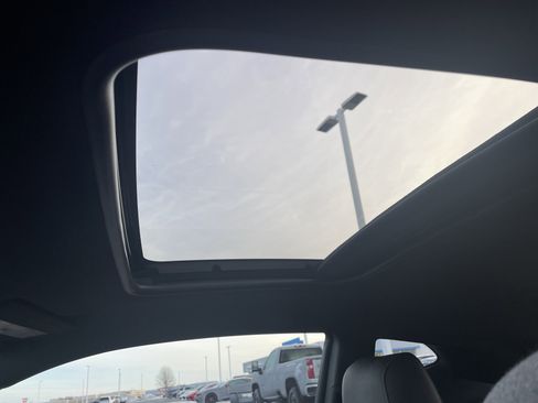 Used 2023 Chevrolet Camaro SS image 16