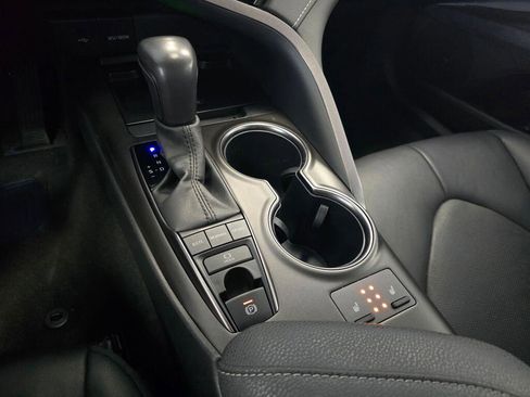 Used 2024 Toyota Camry XSE image 31