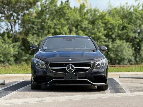 Used 2016 Mercedes-Benz S 63 AMG 4MATIC Coupe image 2