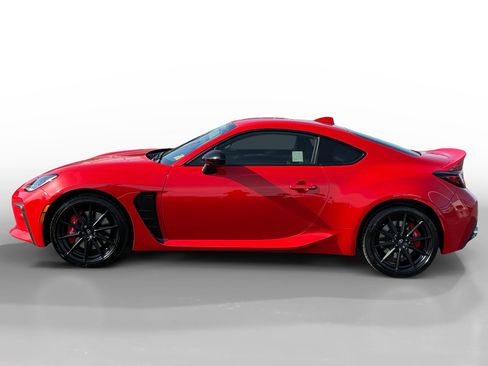 Used 2024 Toyota GR86 Premium w/ Performance Package image 2