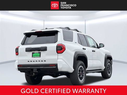 Certified 2026 Toyota 4Runner SR5 AWD/4WD image 5