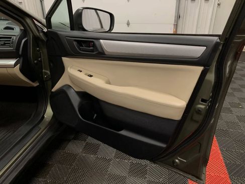 Used 2018 Subaru Outback 2.5i image 44