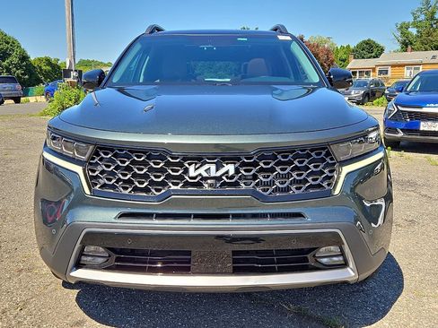 Certified 2023 Kia Sorento SX Prestige AWD/4WD image 2