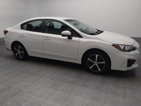 Used 2019 Subaru Impreza 2.0i Premium image 11