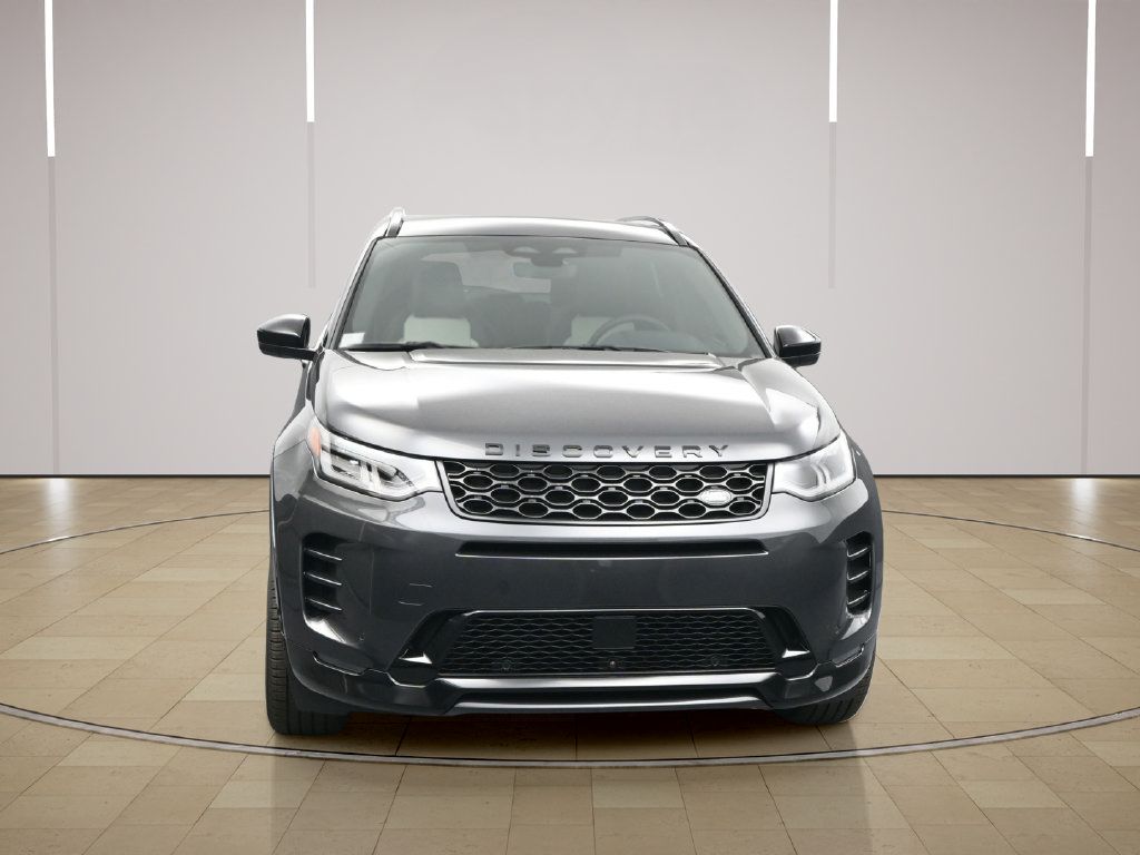 Used 2025 Land Rover Discovery Sport Dynamic SE AWD/4WD image 25