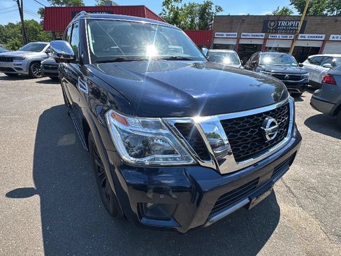 Used 2019 Nissan Armada Platinum w/ Interior Lighting Package AWD/4WD image 3