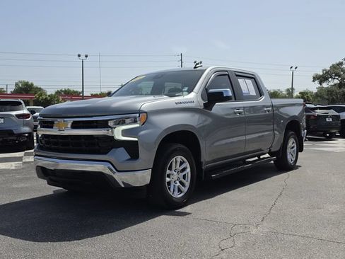 Used 2024 Chevrolet Silverado 1500 LT w/ Convenience Package II RWD image 8