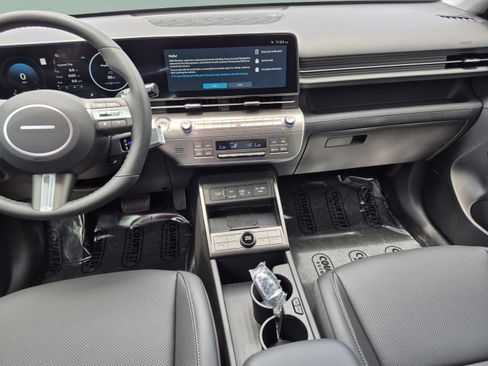 New 2026 Hyundai Kona Limited FWD image 13