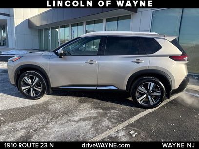 Used 2021 Nissan Rogue SL w/ Premium Package