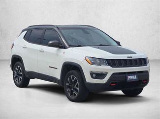 Used 2019 Jeep Compass Trailhawk AWD/4WD video 3
