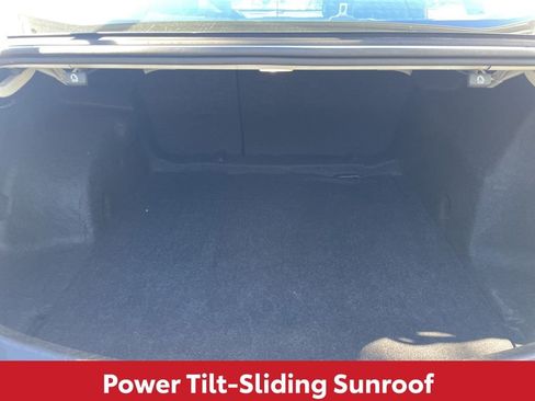 Used 2024 Chevrolet Malibu LT image 16