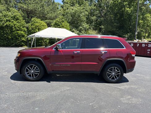 Used 2018 Jeep Grand Cherokee Limited AWD/4WD image 7