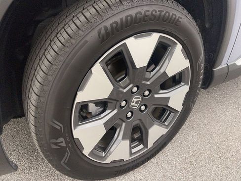 Used 2026 Honda Pilot Elite image 10