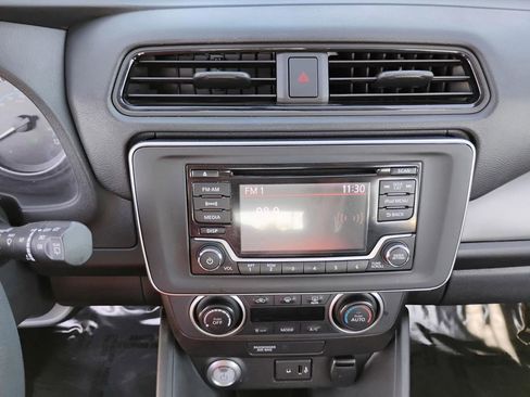 Used 2018 Nissan Leaf S w/ S Charge Package image 20