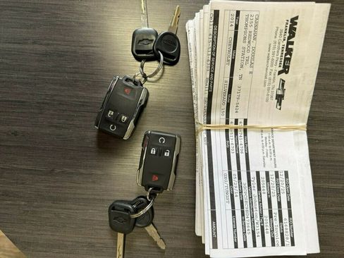 Used 2014 Chevrolet Silverado 1500 LTZ image 34