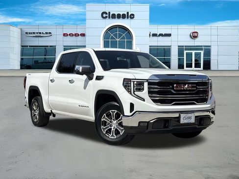 Used 2026 GMC Sierra 1500 SLT AWD/4WD image 1