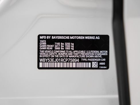 Used 2024 BMW i7 xDrive60 image 57