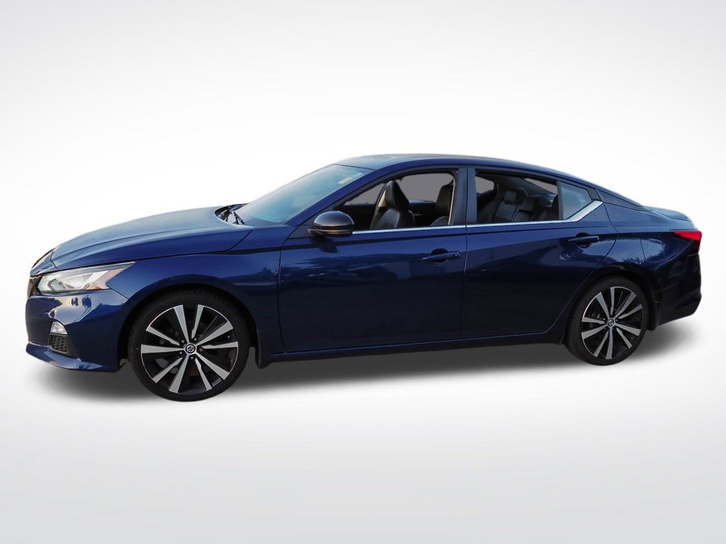 Used 2020 Nissan Altima 2.5 SR w/ Premium Package FWD image 4