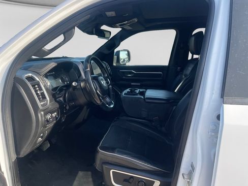 Used 2023 RAM 1500 Laramie AWD/4WD image 17