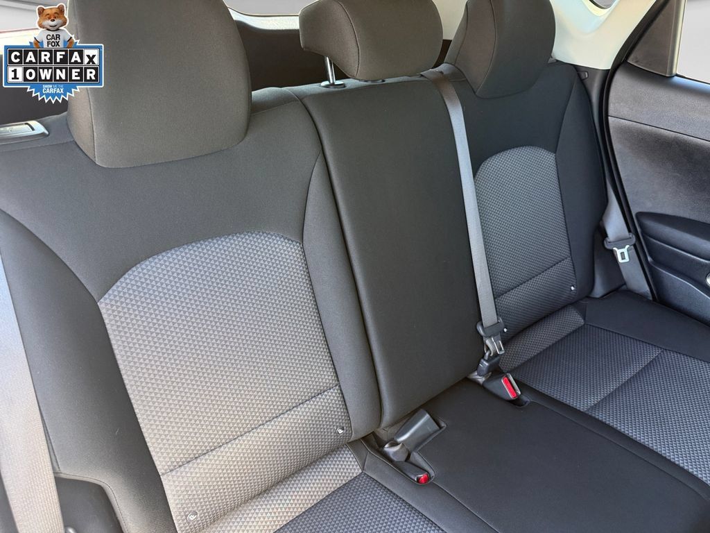 Certified 2025 Kia Soul LX w/ LX Technology Package FWD image 16