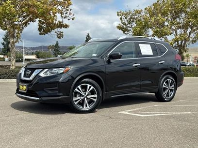 Used 2020 Nissan Rogue SV w/ Premium Package