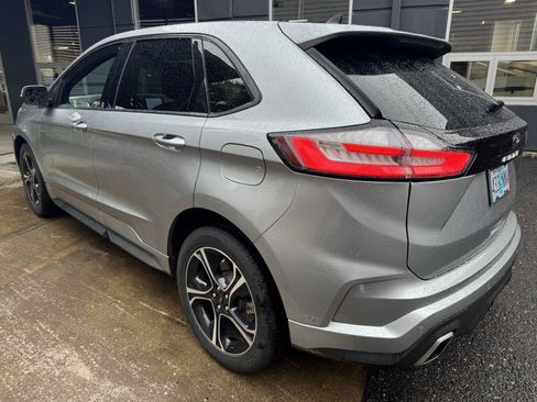 Used 2022 Ford Edge ST w/ Equipment Group 401A AWD/4WD image 4