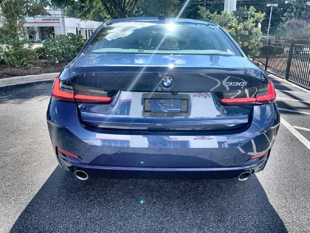 Used 2024 BMW 330i Sedan RWD image 7