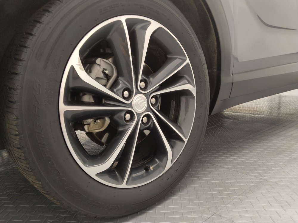 Used 2020 Buick Encore GX Essence w/ Advanced Technology Package FWD image 31