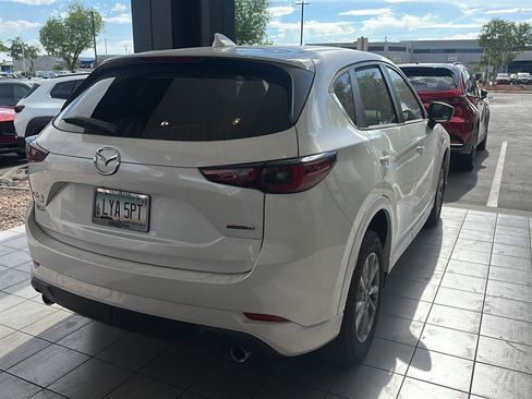 Used 2024 MAZDA CX-5 AWD 2.5 S w/ Preferred Package image 4