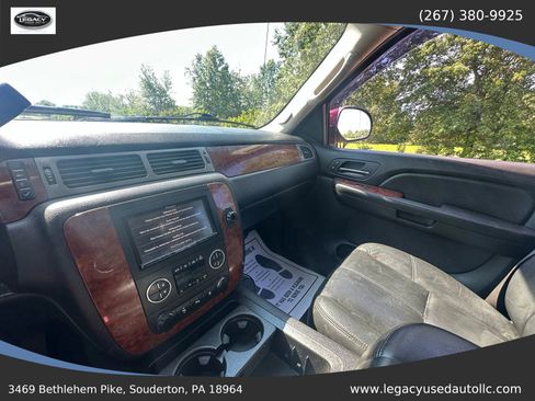 Used 2008 Chevrolet Avalanche LT w/ LT Preferred Equipment Group image 16