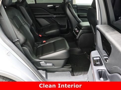 Used 2024 Lincoln Aviator 2WD w/ Premium Package image 39