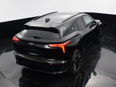 New 2025 Chevrolet Blazer EV RS RWD image 28