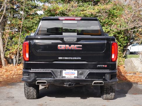 Used 2019 GMC Sierra 1500 AT4 w/ Off Road Performance Package image 25