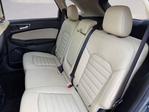 Used 2016 Ford Edge SEL w/ Equipment Group 201A image 13