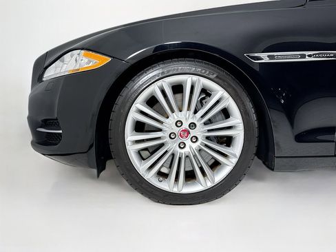 Used 2014 Jaguar XJ L Supercharged image 30