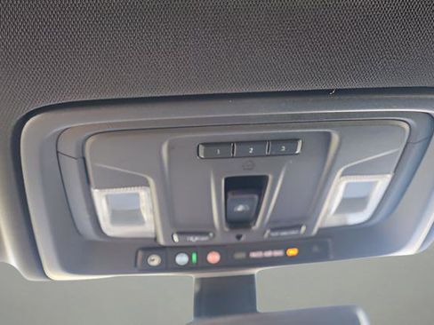 Used 2020 GMC Sierra 1500 AT4 w/ AT4 Premium Package image 11