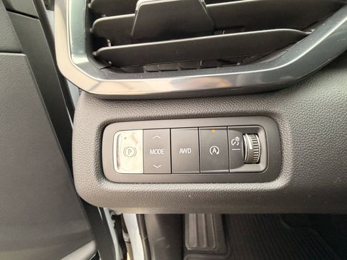 New 2026 GMC Acadia AT4 w/ Luxury Package image 19