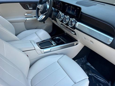 Used 2026 Mercedes-Benz GLB 250 image 26