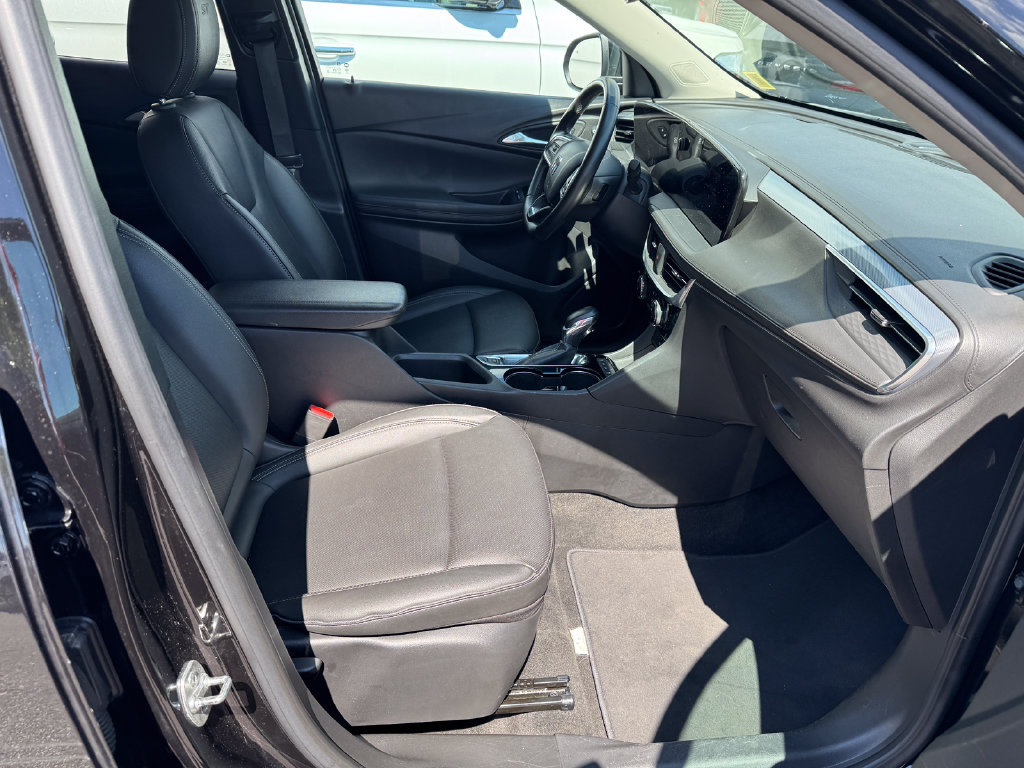 Used 2024 Buick Encore GX Sport Touring AWD/4WD image 29