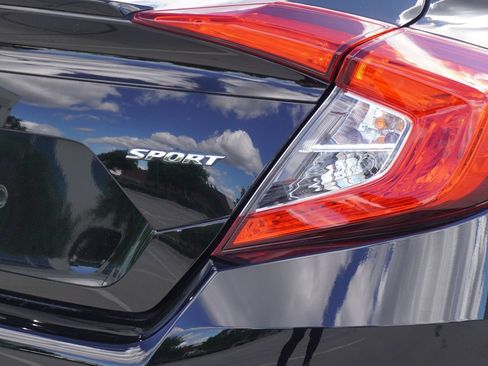 Used 2020 Honda Civic Sport image 8