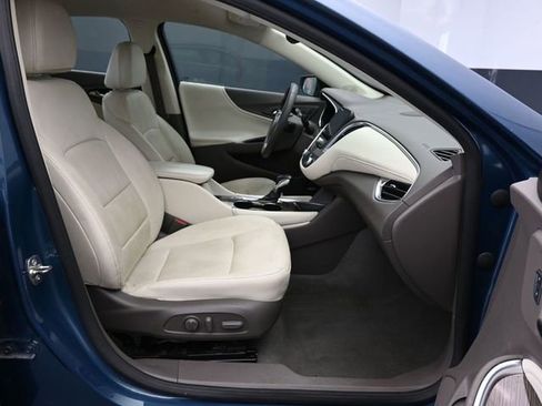 Used 2024 Chevrolet Malibu LT image 49