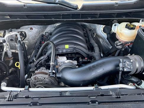 Used 2022 Chevrolet Silverado 1500 Custom Trail Boss w/ LPO, Dark Essentials Package AWD/4WD image 32