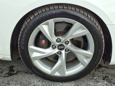 Used 2022 Audi S4 Premium image 15