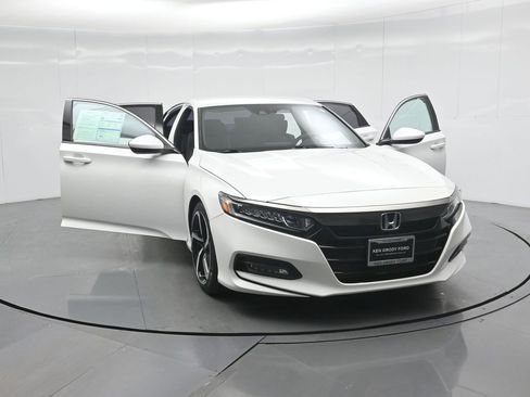 Used 2019 Honda Accord Sport image 31