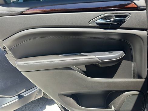 Used 2013 Cadillac SRX Performance FWD image 19