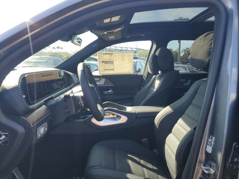 New 2026 Mercedes-Benz GLS 580 4MATIC image 24